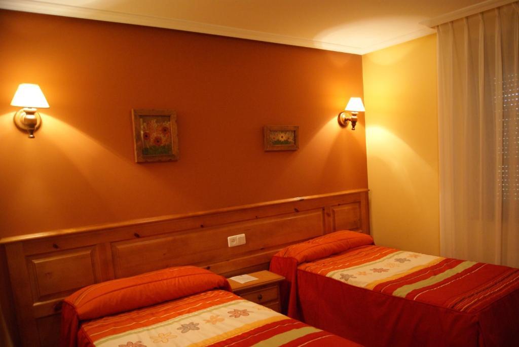 Hotel Garganta Del Cares Poncebos Δωμάτιο φωτογραφία
