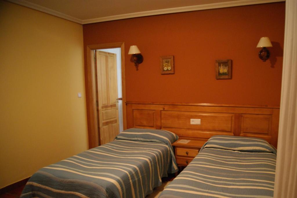 Hotel Garganta Del Cares Poncebos Δωμάτιο φωτογραφία