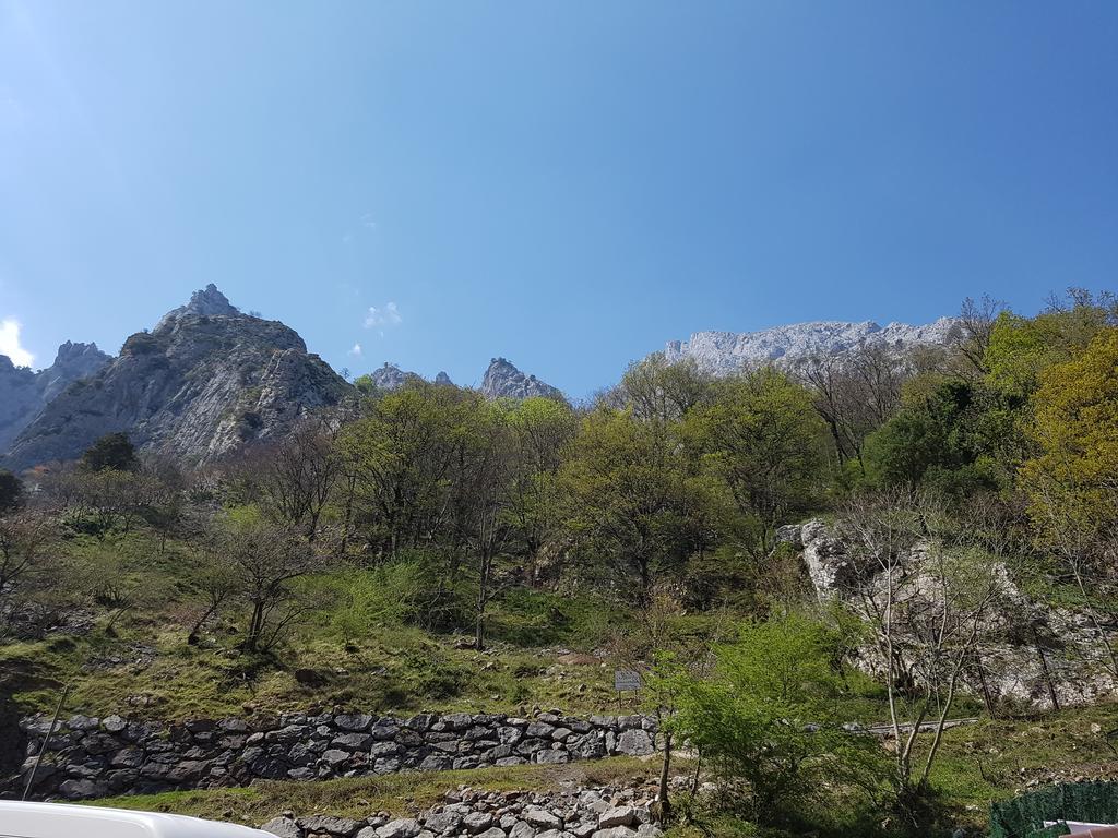 Hotel Garganta Del Cares Poncebos Εξωτερικό φωτογραφία