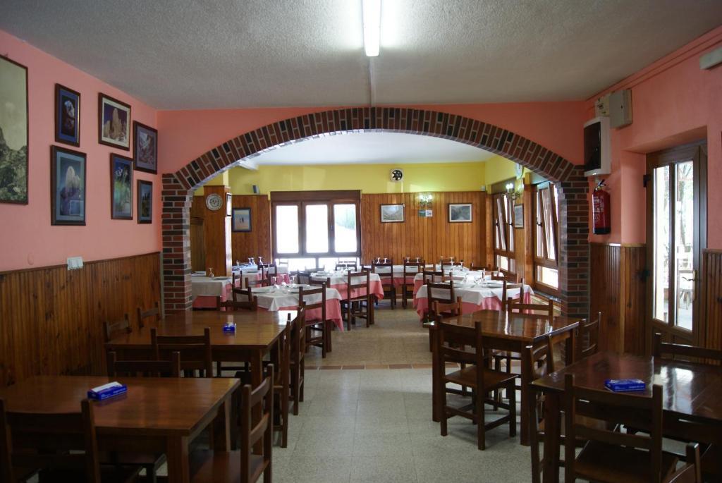 Hotel Garganta Del Cares Poncebos Εξωτερικό φωτογραφία